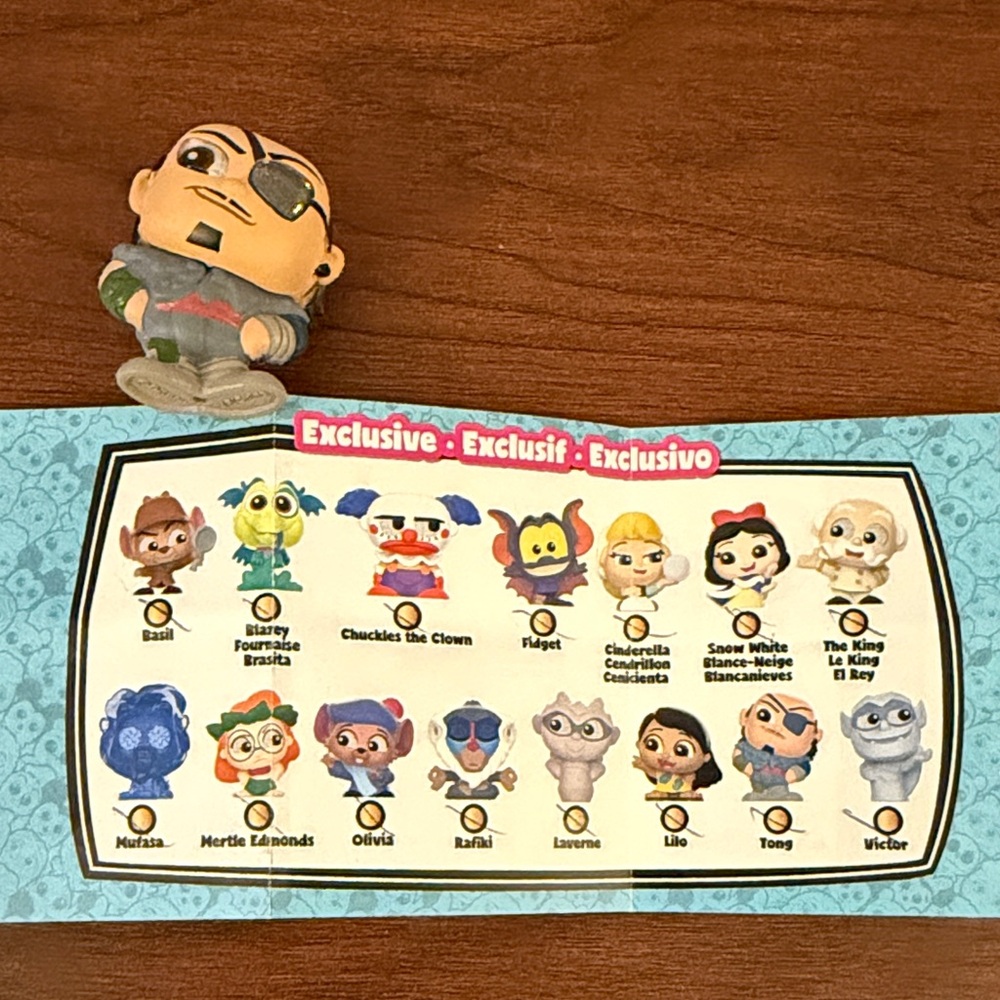 Disney Doorables Pixel Perfect Exclusive Tong Figure